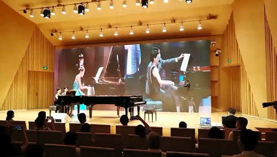 活动报道 | “科技助力，跨越时空”，小鹿纯子携手刘明康共享中日音乐盛宴